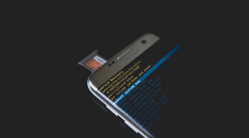 Portfel, który wybacza błędy: potrójne zabezpieczenie krypto z Taproot Time-Lock, Shamir SLIP-39 i Passkeys (WebAuthn)